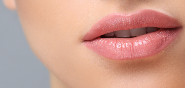 Бальзами косметичні для губ